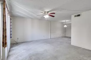 1320 Town Cir, Baytown, TX 77520 - Photo 10