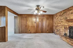 1320 Town Cir, Baytown, TX 77520 - Photo 14