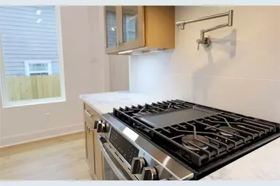 510 E 37th Street, Houston, TX 77022 - Photo 6