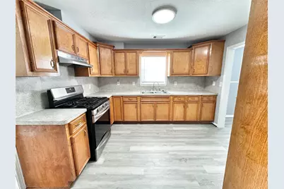 2633 Hollis Street, Houston, TX 77093 - Photo 8