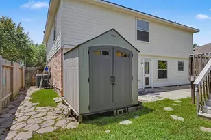 11910 Lois Ln, Pinehurst, TX 77362 - Photo 34