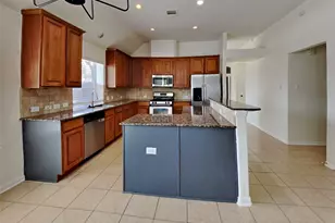 30202 Deleon Fields Dr, Spring, TX 77386 - Photo 2