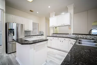 4503 Oak Valley Drive, Missouri City, TX 77459 - Photo 10