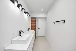 9022 Ferdinand St, Houston, TX 77051 - Photo 18