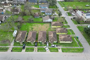 3938 King St, Houston, TX 77026 - Photo 6