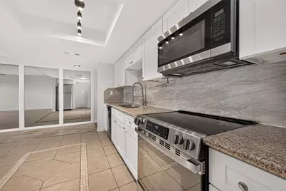 14777 Wunderlich Drive #409, Houston, TX 77069 - Photo 12