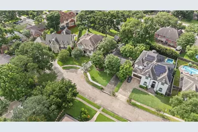 5146 Carew Street, Houston, TX 77096 - Photo 10