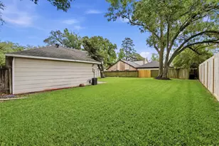 19719 Sweet Forest Ln, Humble, TX 77346 - Photo 32