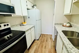 1900 Bay Area Blvd, Houston, TX 77058 - Photo 8