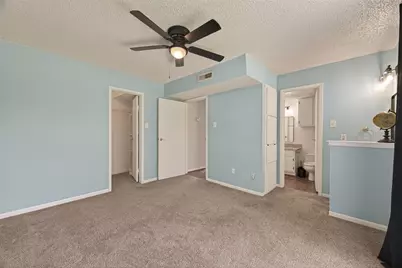 1900 Bay Area Boulevard #136, Houston, TX 77058 - Photo 16