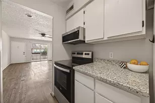 1900 Bay Area Blvd, Houston, TX 77058 - Photo 12