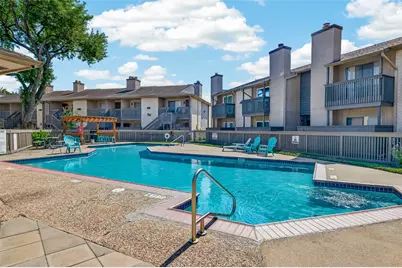 1900 Bay Area Boulevard #136, Houston, TX 77058 - Photo 6