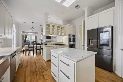 551 S 2nd Street, Bellaire, TX 77401 - Photo 14
