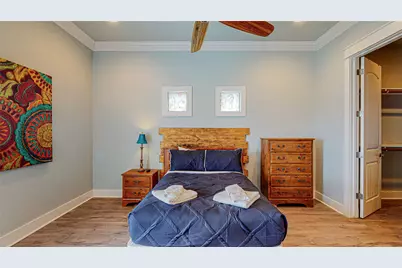 967 Meynig Dr, Crystal Beach, TX 77650 - Photo 12