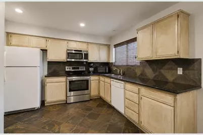 7503 Wovenwood Lane, Houston, TX 77041 - Photo 10