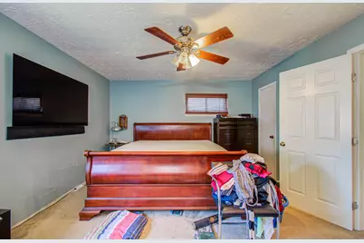 7503 Wovenwood Lane, Houston, TX 77041 - Photo 18