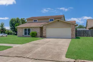 7503 Wovenwood Ln, Houston, TX 77041 - Photo 2