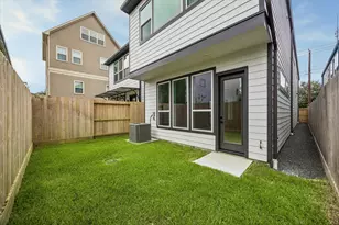 5339 Larkin St, Houston, TX 77007 - Photo 40