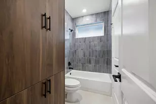 5339 Larkin St, Houston, TX 77007 - Photo 28