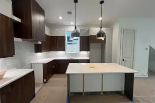 5339 Larkin St, Houston, TX 77007 - Photo 6