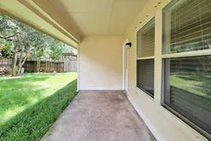 3010 Stonecross Ln, Dickinson, TX 77539 - Photo 38
