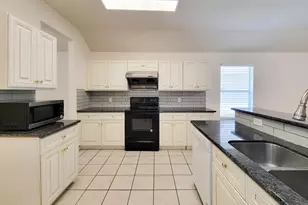 3010 Stonecross Ln, Dickinson, TX 77539 - Photo 20
