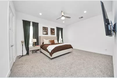 303 Springfield Terrace Drive, Conroe, TX 77304 - Photo 8