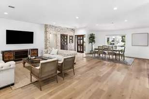 10102 Candlewood Dr, Houston, TX 77042 - Photo 26