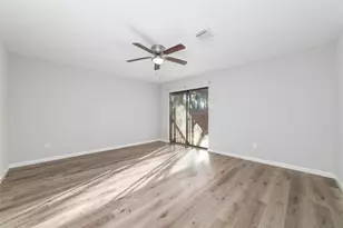 8426 Laurel Trails Dr, Houston, TX 77095 - Photo 20