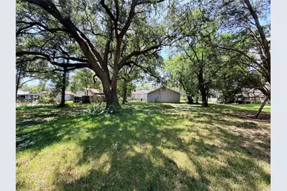 1904 Wright Boulevard, Baytown, TX 77520 - Photo 20