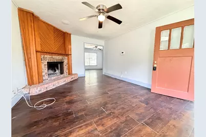 1904 Wright Boulevard, Baytown, TX 77520 - Photo 2