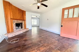 1904 Wright Blvd, Baytown, TX 77520 - Photo 2