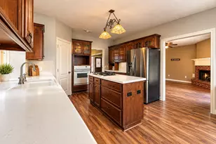 4030 Larkspur St, Alvin, TX 77511 - Photo 6