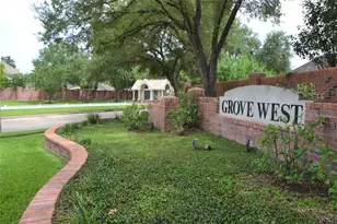 12110 Laurel Ct, Stafford, TX 77477 - Photo 4