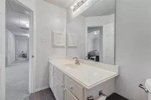 1606 Barrington Hills Ln, Katy, TX 77450 - Photo 36