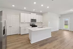 14143 Granger Pointe Ln, Conroe, TX 77302 - Photo 6