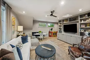 1525 Travis St, Columbus, TX 78934 - Photo 14