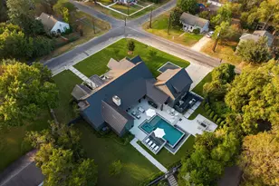 1525 Travis St, Columbus, TX 78934 - Photo 42