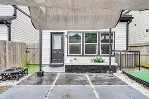 7923 Bonaire St, Houston, TX 77028 - Photo 30