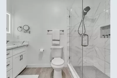 7923 Bonaire Street, Houston, TX 77028 - Photo 18