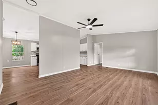 31530 E Timberloch Ct, Magnolia, TX 77355 - Photo 10