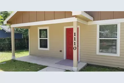 1110 N 9th Street, Conroe, TX 77301 - Photo 20