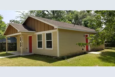 1110 N 9th Street, Conroe, TX 77301 - Photo 4