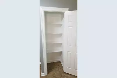 1110 N 9th Street, Conroe, TX 77301 - Photo 16