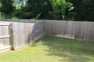 1421 Promise Ct, Bryan, TX 77803 - Photo 40