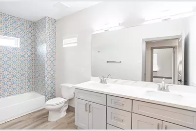 9916 Dipping Woods Street, Houston, TX 77076 - Photo 12