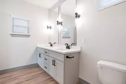 9916 Dipping Woods Street, Houston, TX 77076 - Photo 10