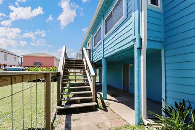 315 Coral Court, Surfside Beach, TX 77541 - Photo 34