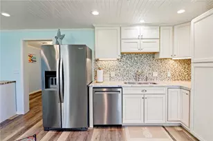 315 Coral Ct, Surfside Beach, TX 77541 - Photo 2