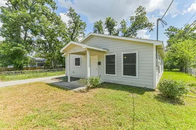 617 Avenue I, Conroe, TX 77301 - Photo 2